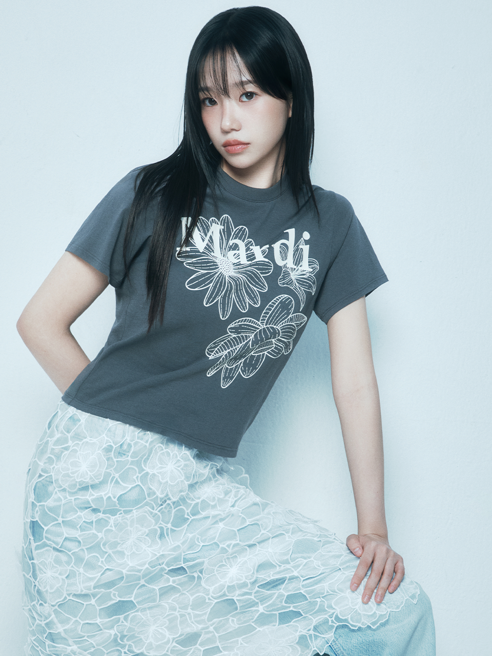 MARDI SLIM TSHIRT TRIPLE FLOWER_CHARCOAL IVORY[EXCLUSIVE]