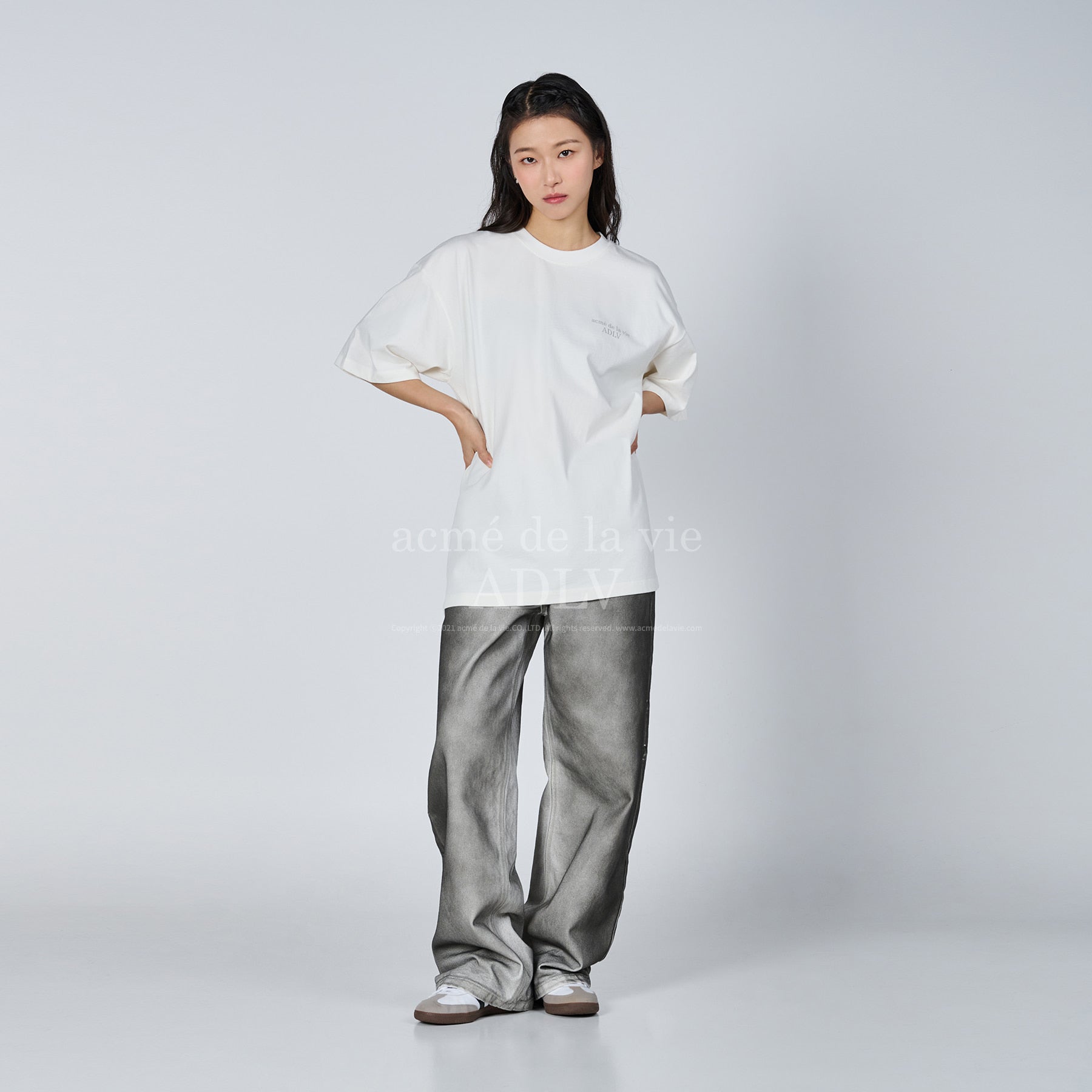 ADLV FUZZY DRAGON ARTWORK SHORT SLEEVE T-SHIRT CREAM