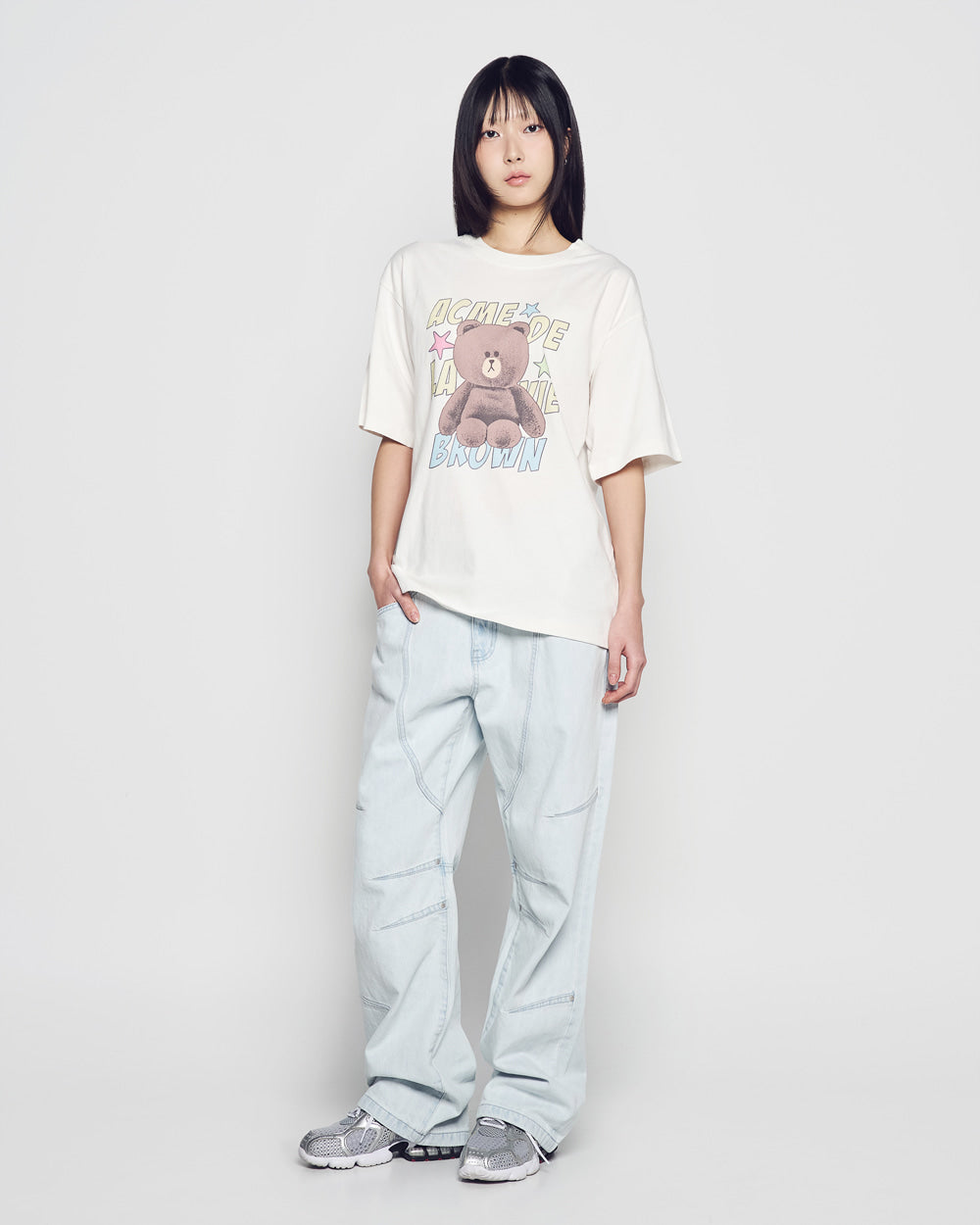 ADLV LINE FRIENDS BROWN STAR SHORT SLEEVE T-SHIRT CREAM