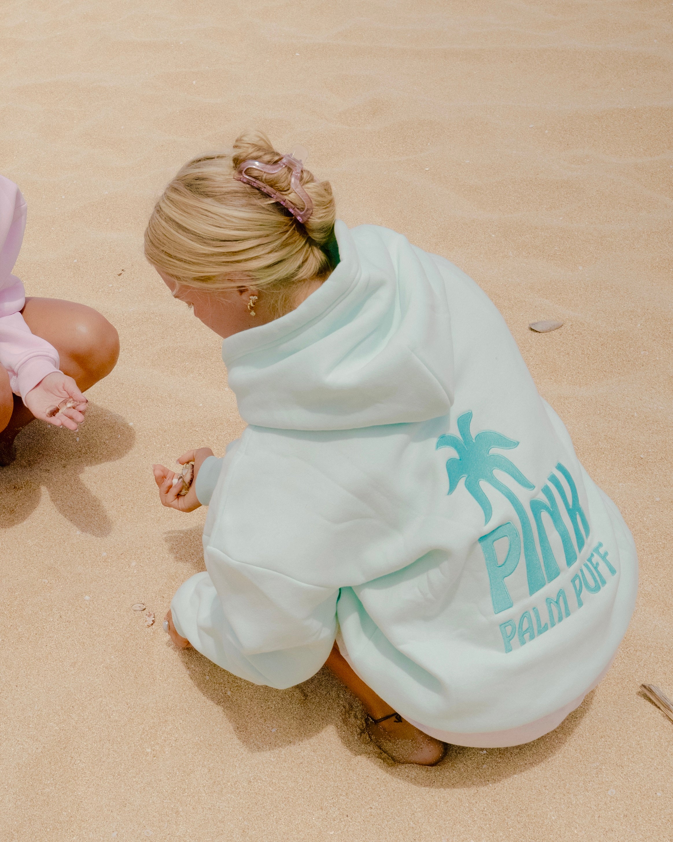 Classic Puff Hoodie in Mint Breeze